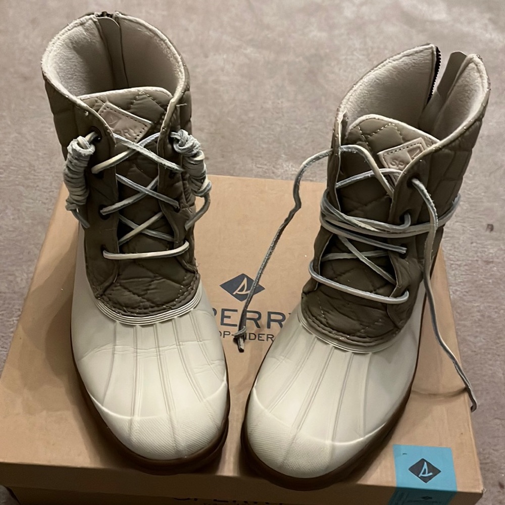 Sperry Rain boots